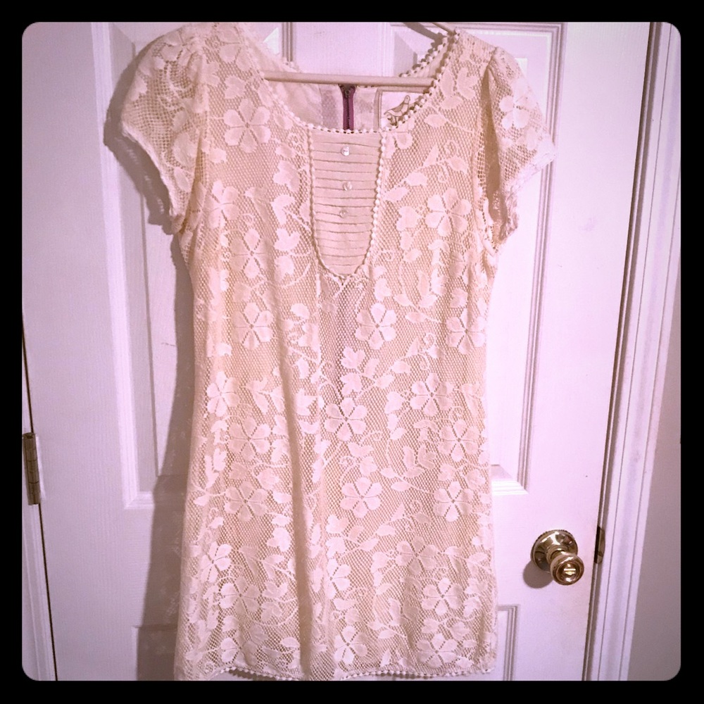 Knitted dove beige crochet dress w/ purple zipper